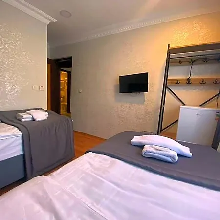 Timex Hotel *